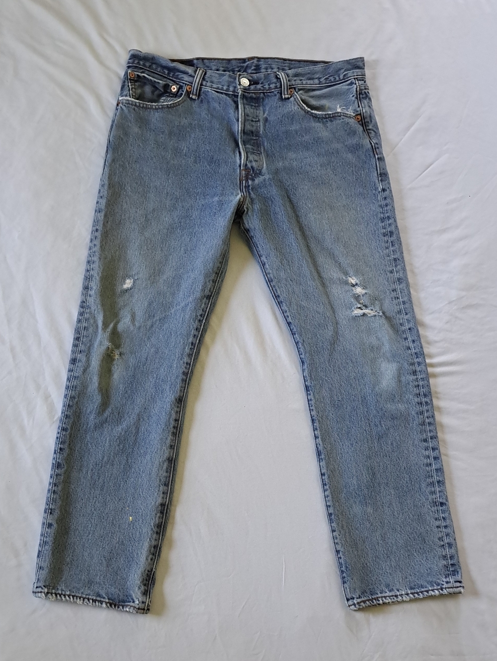 VTG ​Levi's 501 Men's Jeans Distressed Thrashed Medium Stonewash W34 L30